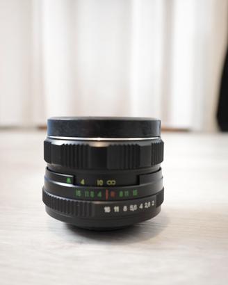 Helios 44M-4 58mm f/2 e adattatore Canon EF