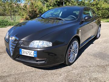 Alfa Romeo GT 3.2 V6 Q2