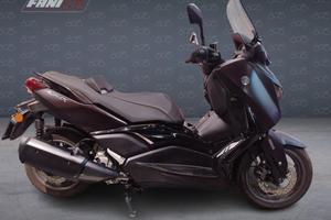 YAMAHA X-MAX 300 Tech Max