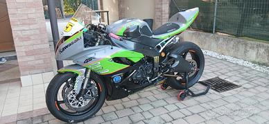 Kawasaki ZX6r 636 2014 pronto pista