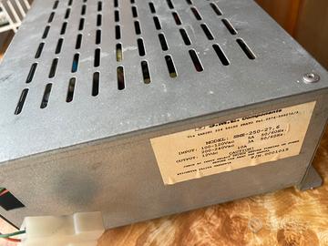 Alimentatore SME per camper o barca