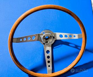 Volante F.I.V.  made in Italy vintage