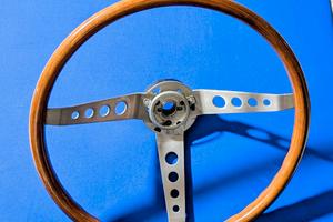 Volante F.I.V.  made in Italy vintage