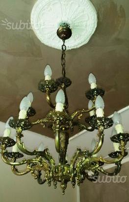 Antico lampadario a raggiera in ottone anni 60
