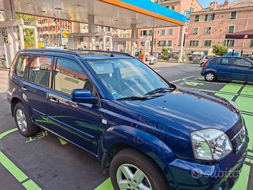 Nissan X-Trail 2.2