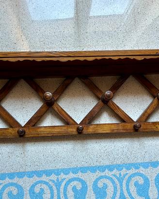 Appendiabiti da parete in legno