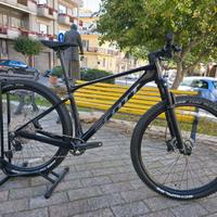 Mtb 29" SCOTT SCALE 930 in Carbonio (NUOVA)