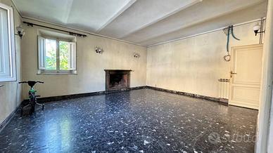 Appartamento di 121 m² con più di 5 locali a Monsu
