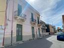 piano-terra-con-cortile-zona-san-gregorio