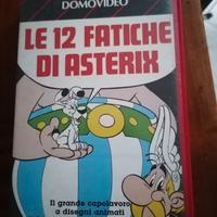 VHS "Le 12 fatiche di Asterix CD Monster Aliens