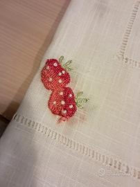 tovaglia fragole
