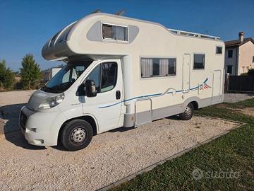 Camper mansardato Adria Coral (2007) full optional