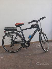 CITY BIKE ELETTRICA MARCA LOMBARDO MODELLO VITERBO