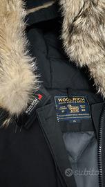 piumino parka Woolrich come nuovo