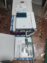 Videocitofono Urmet Signo 1740/40+Staffa 1740/83