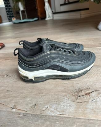 Scarpe Nike air max nere taglia 39 ottime condizio