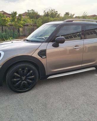 Mini One Countryman 1.5 Hype Automatico