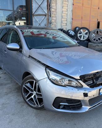 Ricambi Peugeot 308 SW GT Line 1.5 HDi 130cv del 2