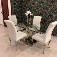 Tavolo Chanel  vetro e acciaio + sedie in pelle