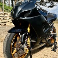 SUZUKI GSX 1000 R PISTA TARGATO