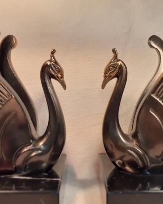 Coppia reggilibri con cigni metallo e marmo