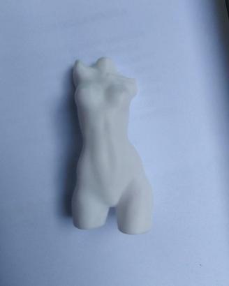 Scultura decorativa a forma di busto femminile