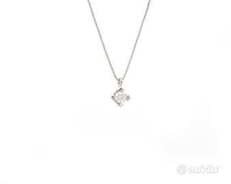 Collana punto luce con diamante Ct 0,17