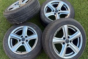 Cerchi in lega piu gomme nuove golf 6