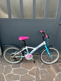 Bici MTB Btwin bambina con cambio ruota 20