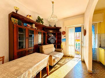 3 LOCALI A SAVONA