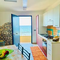 Casa vacanza fronte mare 10m Lung.re 181. 2 Avola