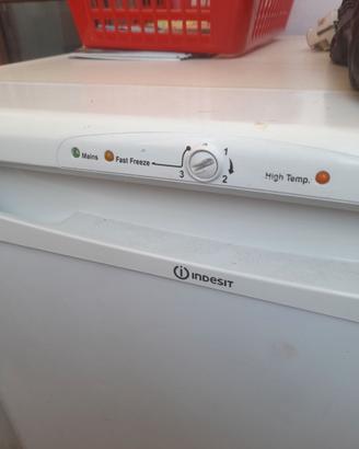 Congelatore Indesit