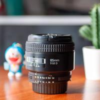 Nikon Nikkor 85mm F 1.8 D