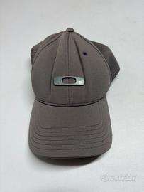 Cappello Oakley