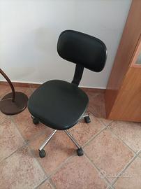 Sgabello / sedia da lavoro con ruote