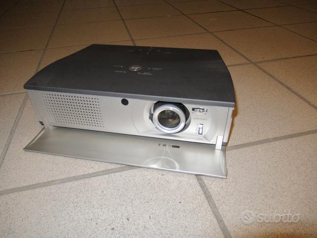 Videoproiettore Sanyo PLV-Z1 usato  Lodi