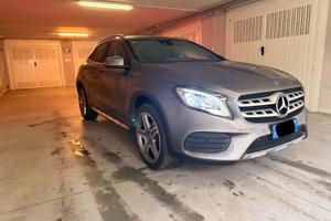 Mercedes Benz GLA 200 d premium X156