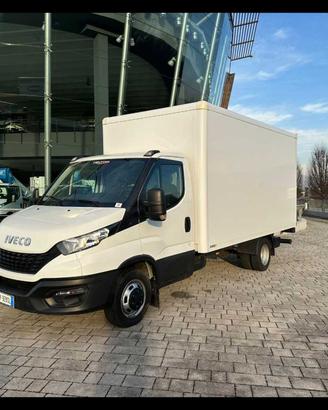 IVECO - DAILY 35C16 H - FURGONE CON SPONDA CARICAT