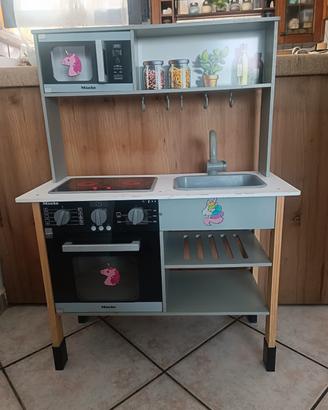 cucina bimba Miele + accessori vari. 