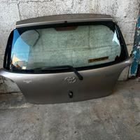Sportllone posteriore Toyota Yaris