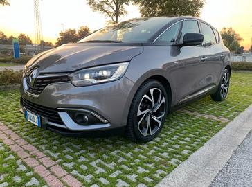 Renault Scenic 1.5dCi 110hp Bose