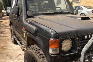 Mitsubishi Pajero 2.5 1989