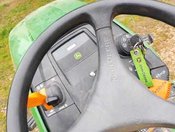 trattorino John deere