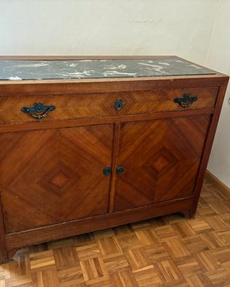 Credenza bassa antica