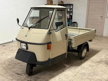 APE CAR PIAGGIO -COMPLETA DI OMBRELLONE 3X3 