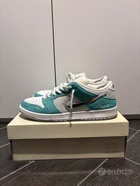 Nike dunk SB April