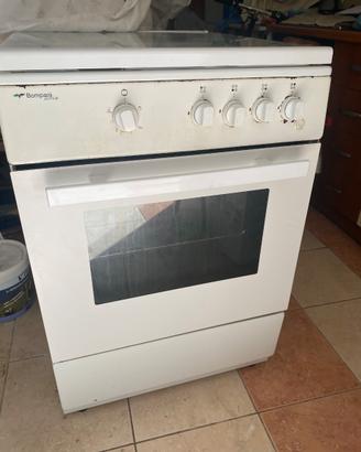 Cucina a gas 4 formelle con forno
