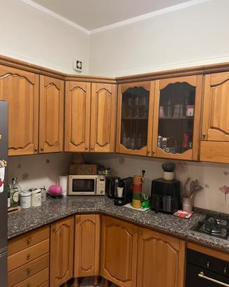 Cucina usata in legno