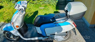 scooter Kymco 125 like