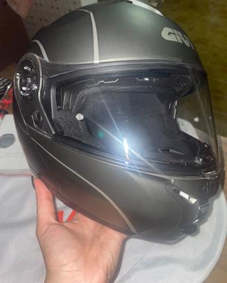 Casco GIVI grigio opaco (taglia XL)